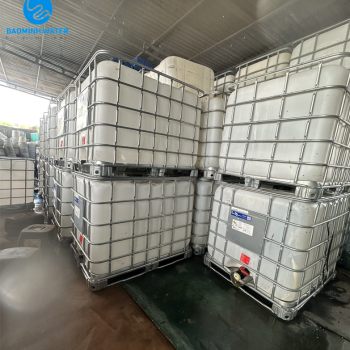 tank trắng xài 1 nước mới 95%