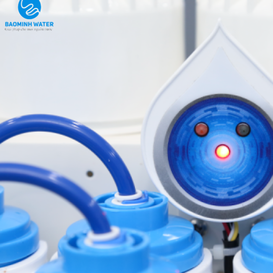 Máy lọc nước Karofi KAQ-U16